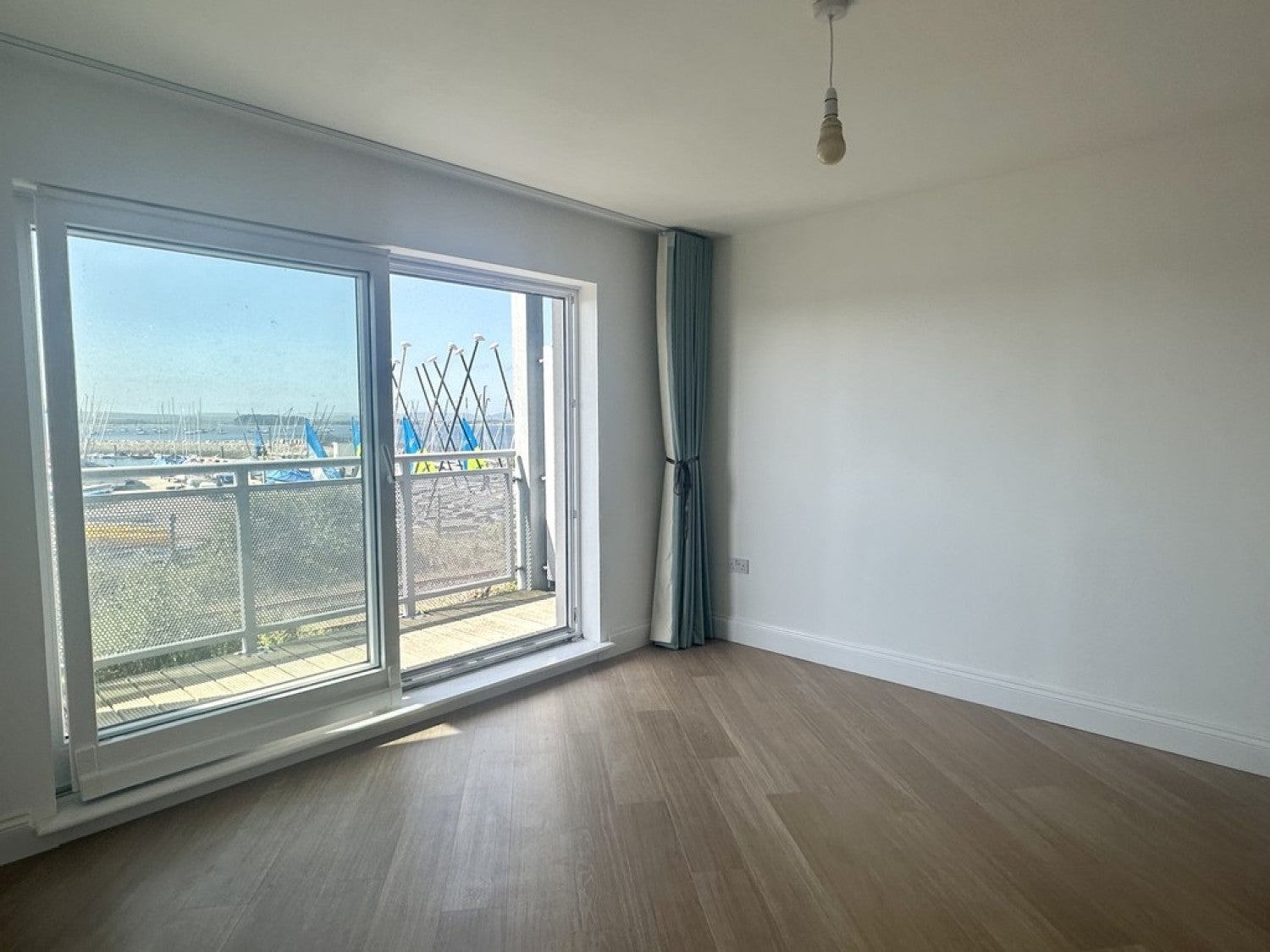 Flat New Harbour Road West in Poole