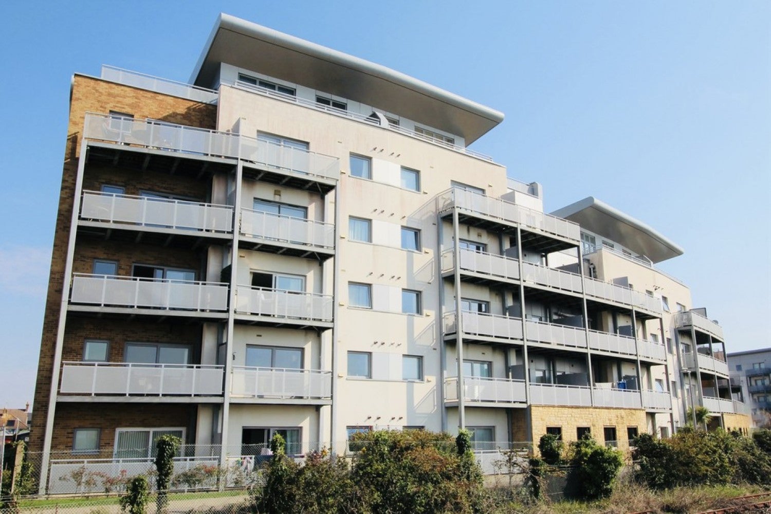 Flat New Harbour Road West in Poole