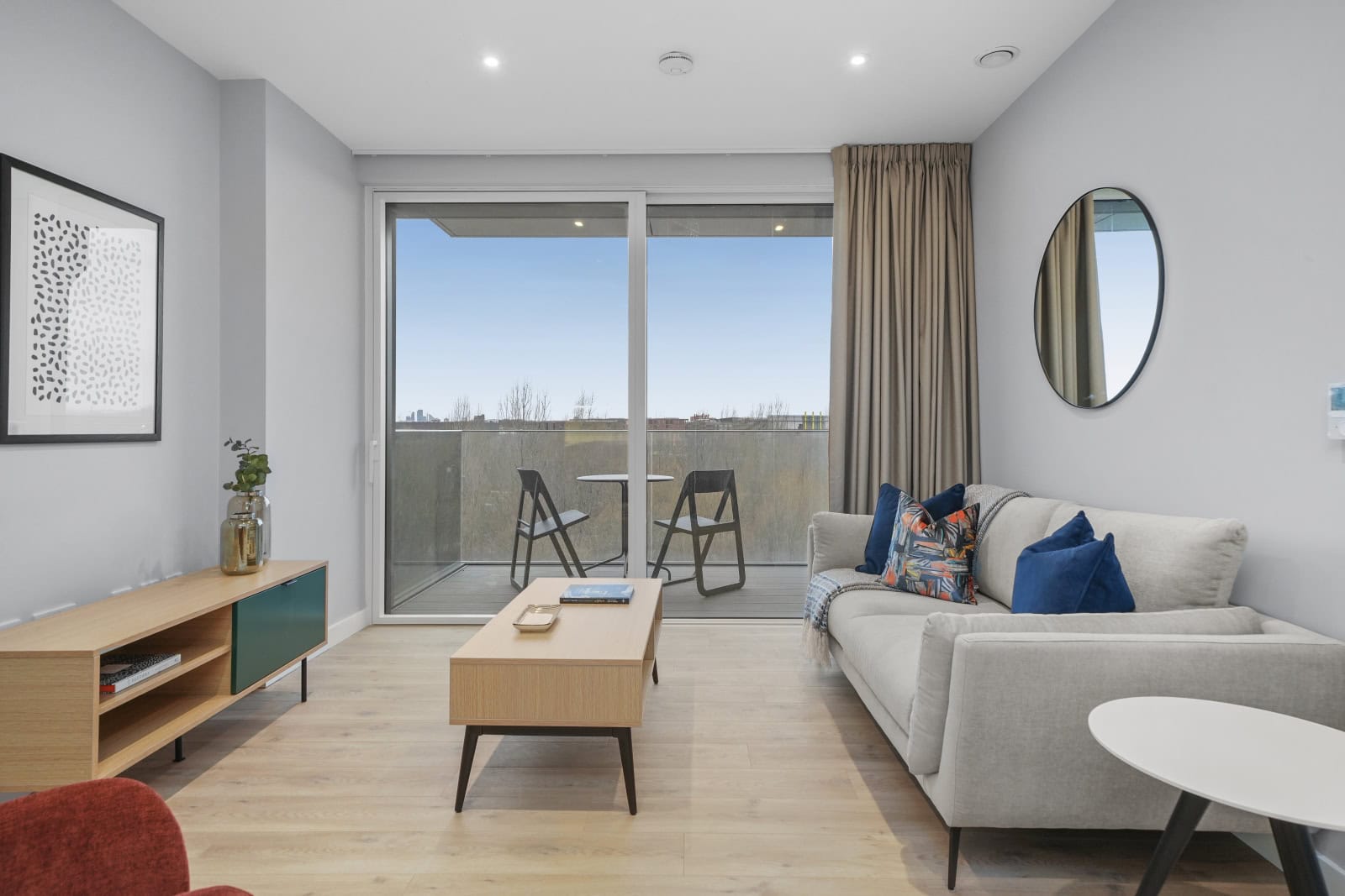 Flat Anthems Way in Greater London