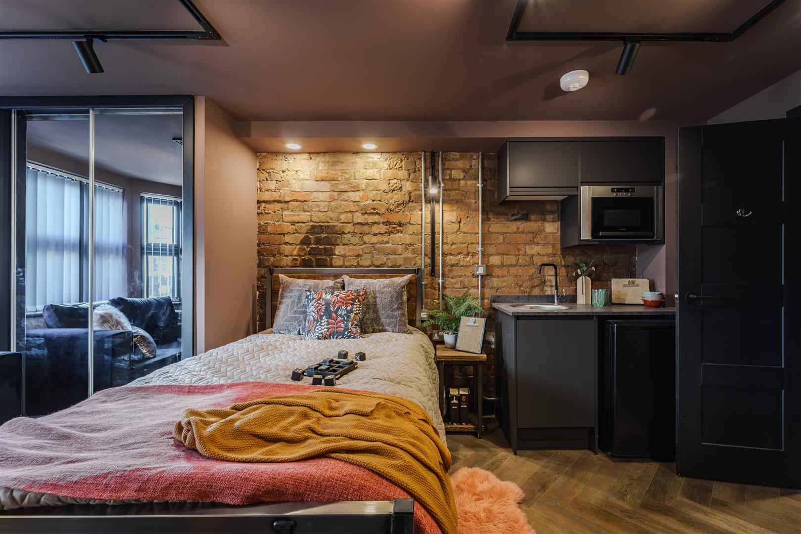 Room Kingsland Avenue in Coventry