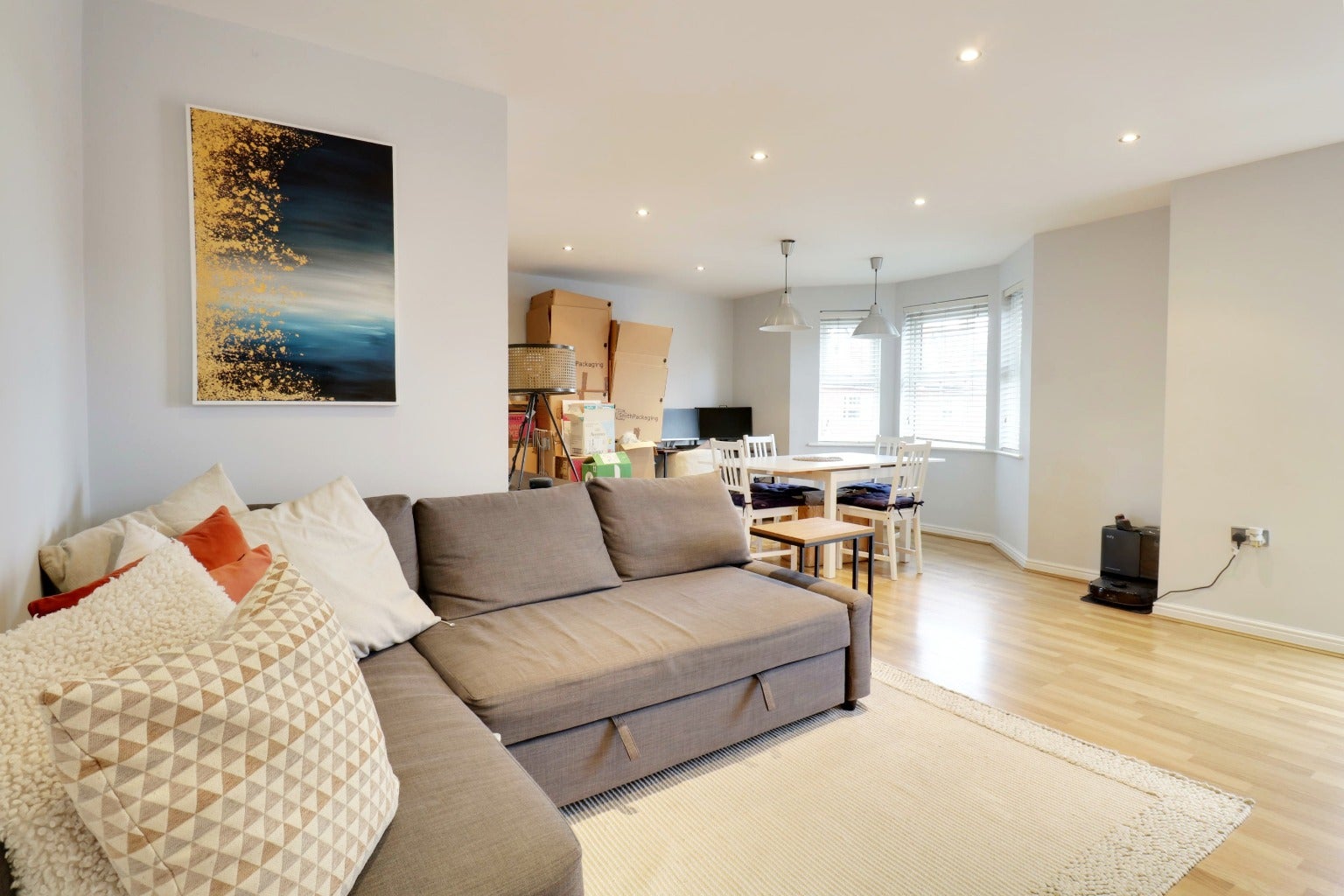 Flat St. Helen's Court in London