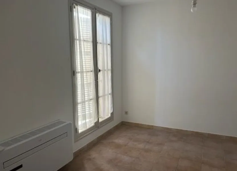 Appartement Rue Auguste Rousseau à Carpentras