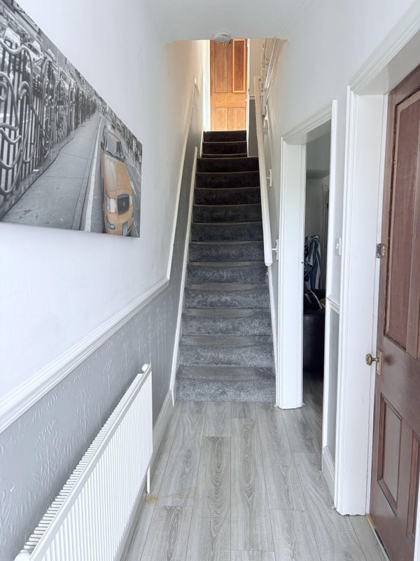 Room Derby Street in West Lancashire