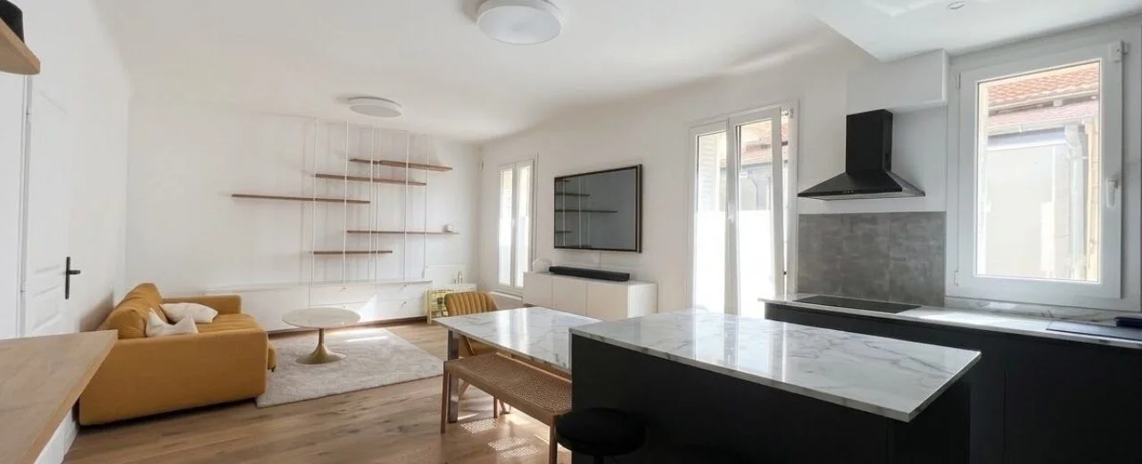 Flat Rue Corneille in Montrouge