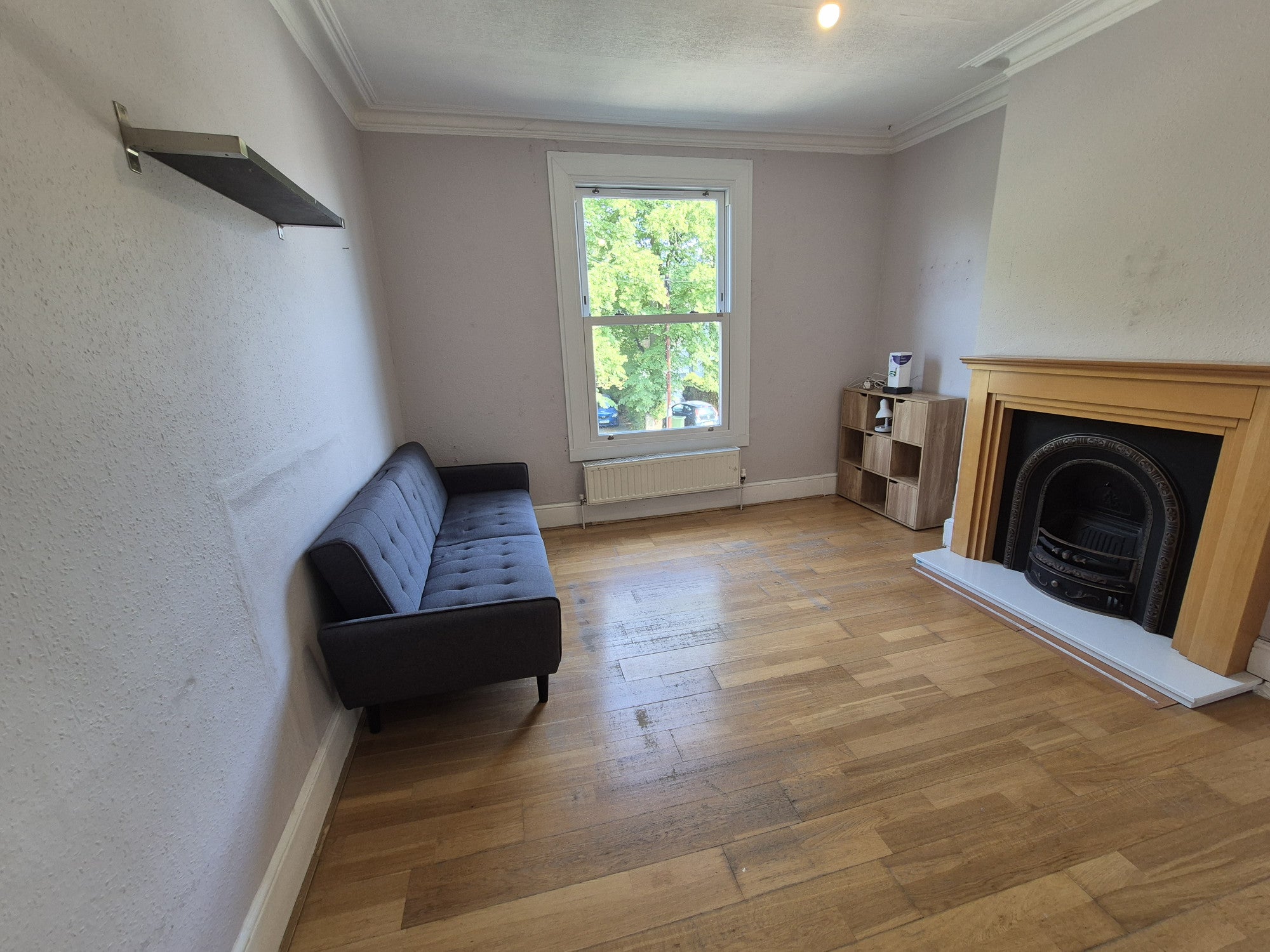 Flat Sebert Road in Greater London