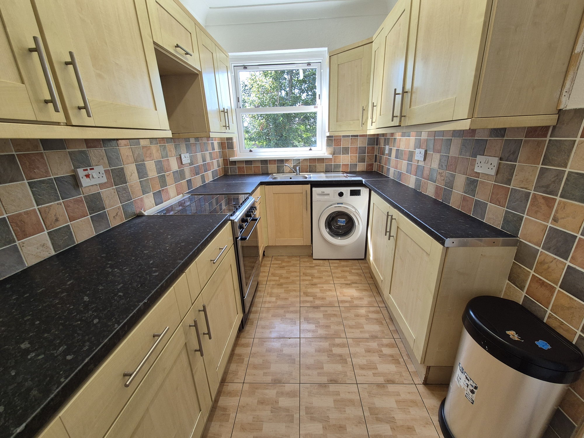 Flat Sebert Road in Greater London