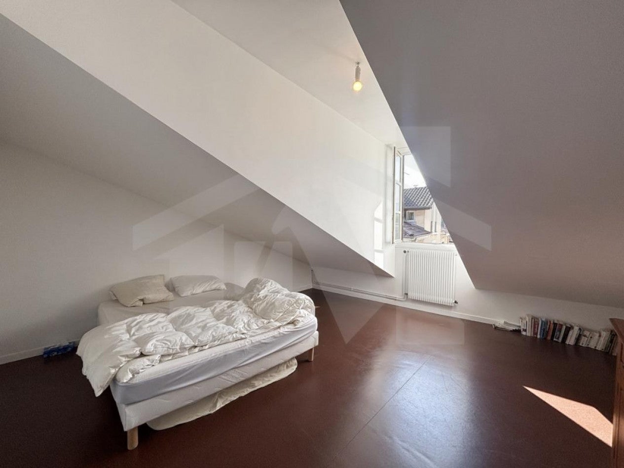 Flat Quai Xavier Jouvin in Grenoble