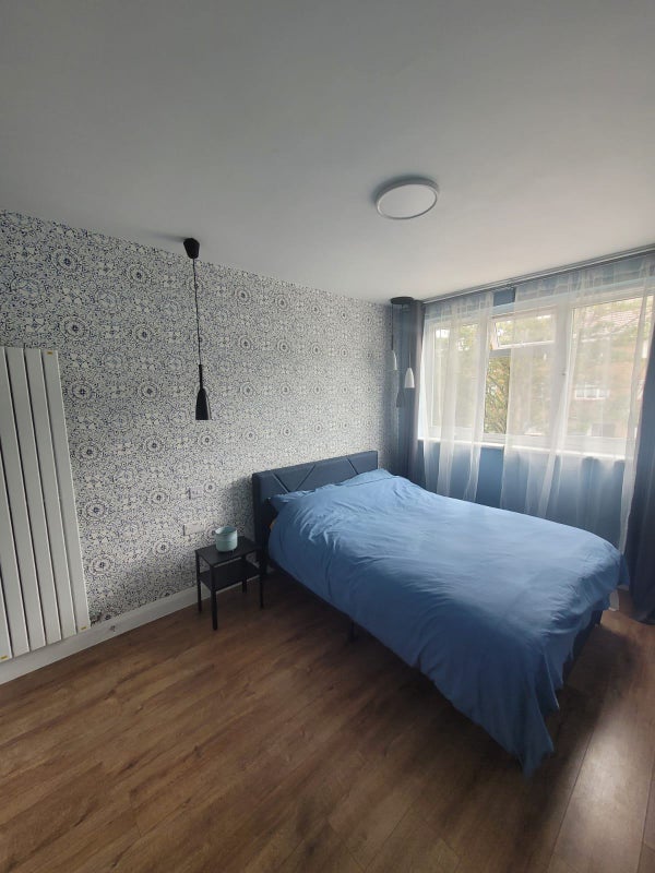 Room Hurst Place in Greater London