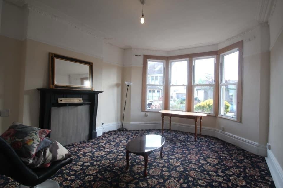 Room Brynland Avenue in Bristol