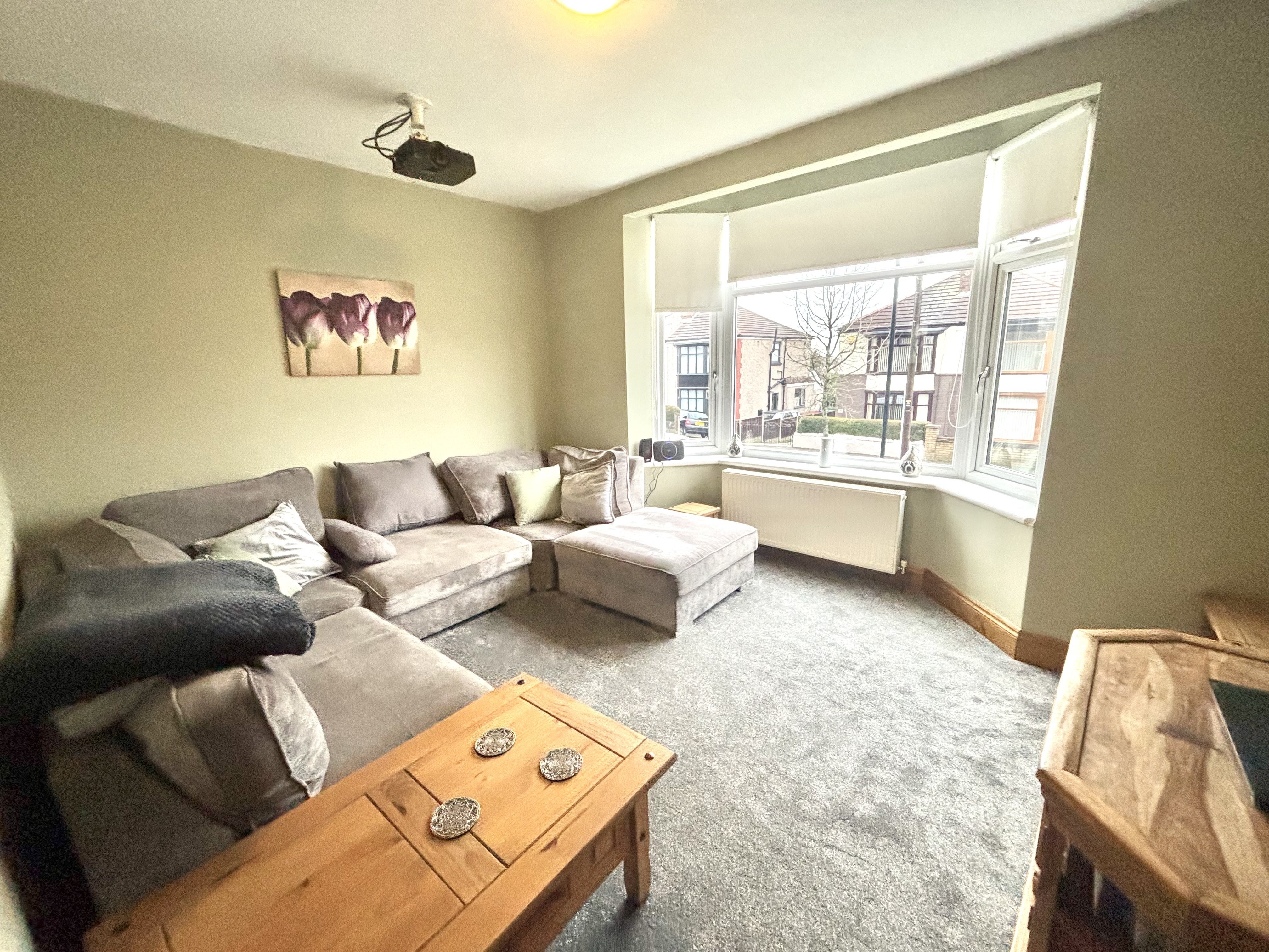House Hurlfield Avenue in Sheffield