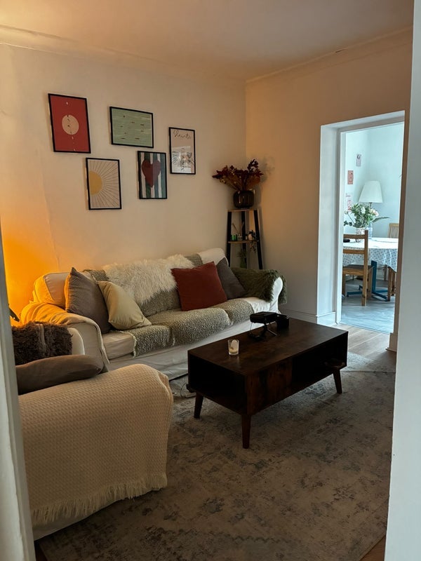 Room Stoke Newington High Street in Greater London