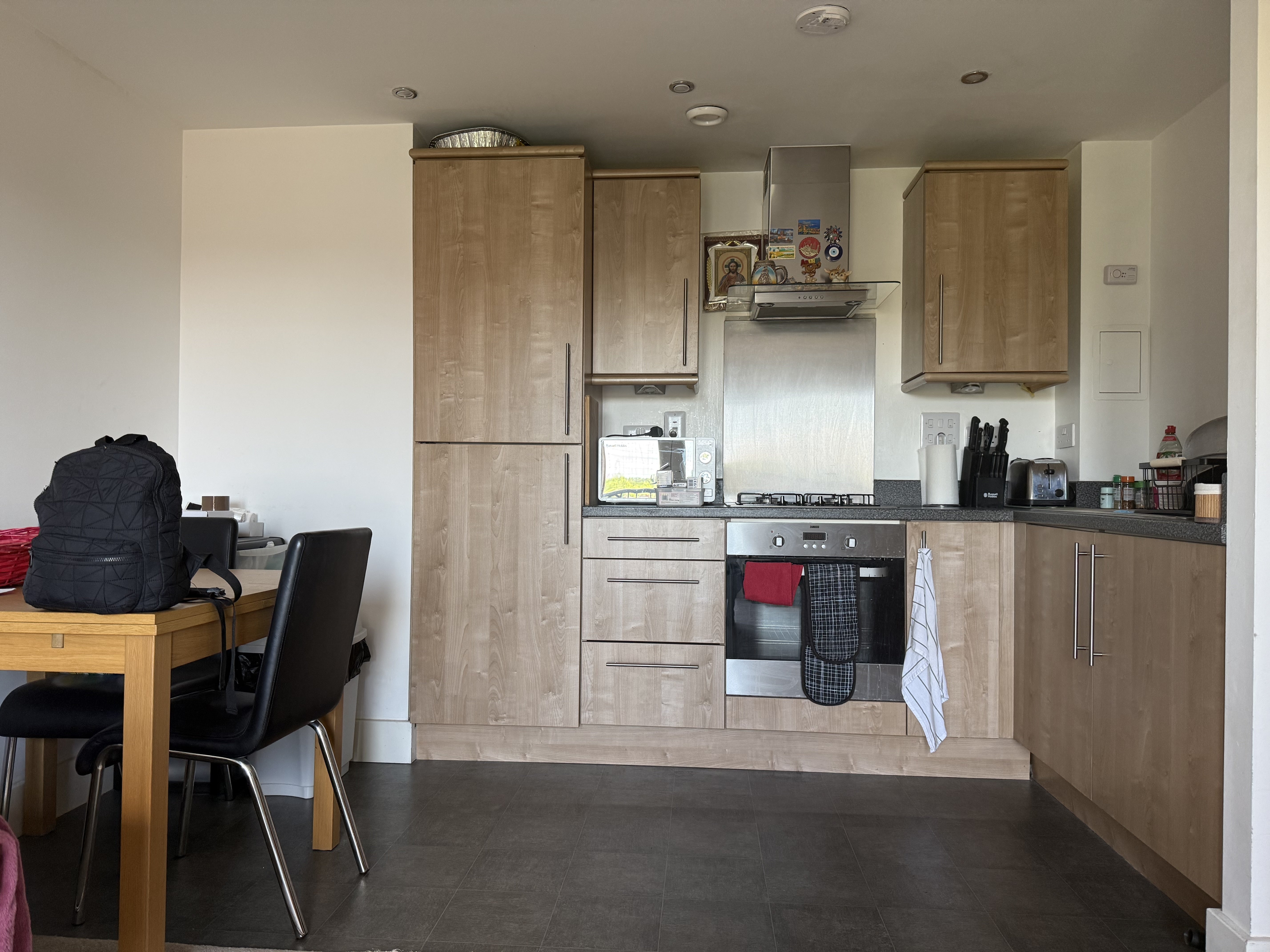 Flat Princes Way in Milton Keynes