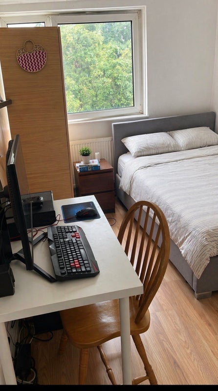Room Dacres Road in Greater London