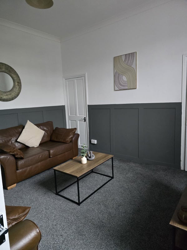 Room Cirencester Street in Sunderland