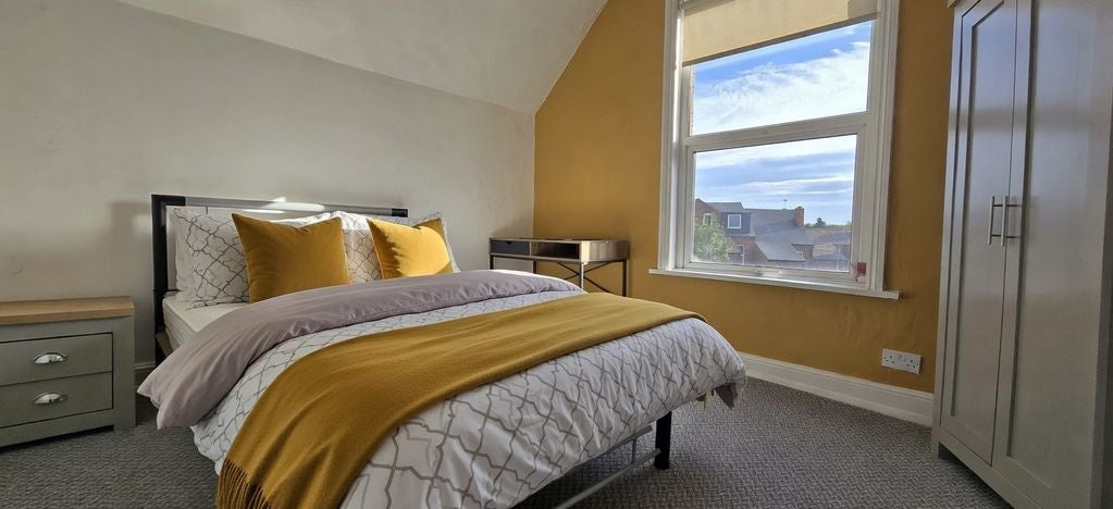 Flat Beeston Road in Nottingham