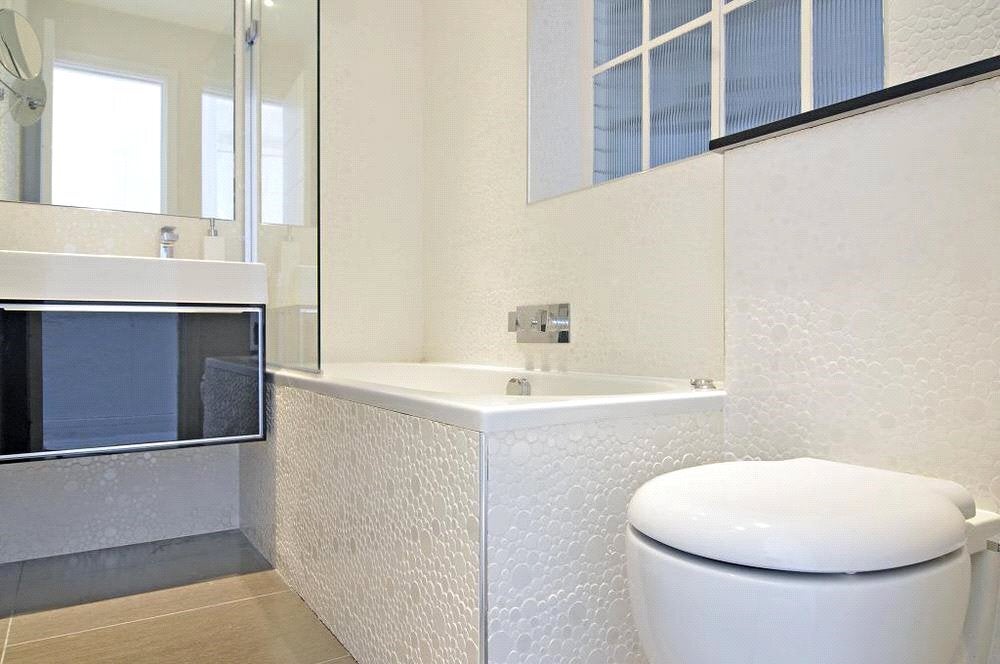 Flat Brompton Road in Greater London