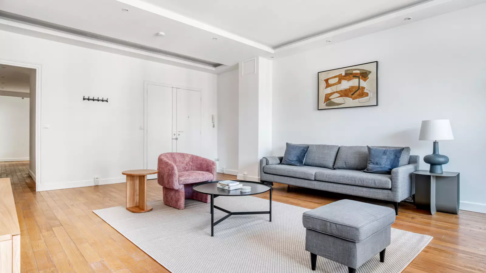 Appartement Avenue George V à Paris