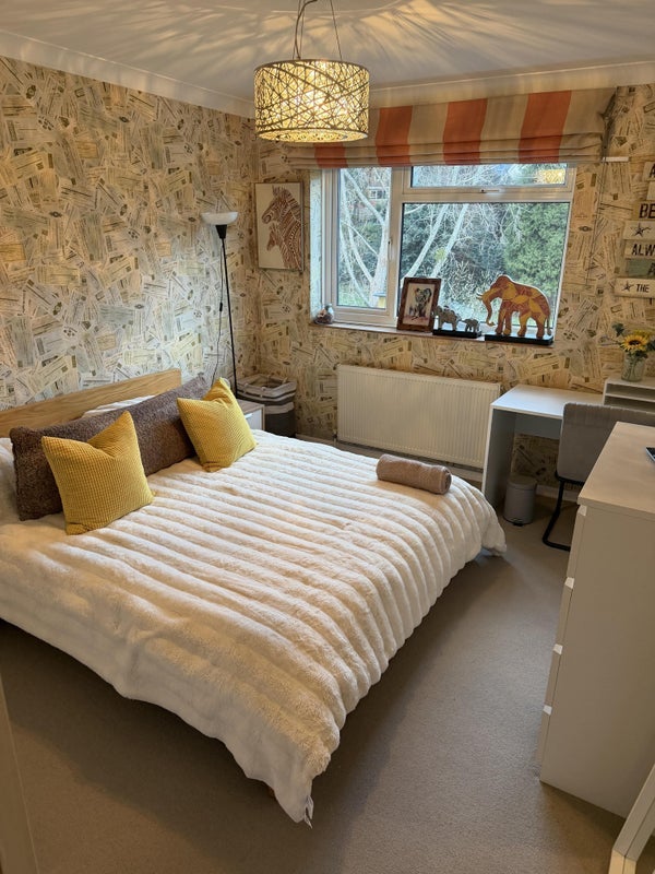 Room Surrey Road in Bournemouth
