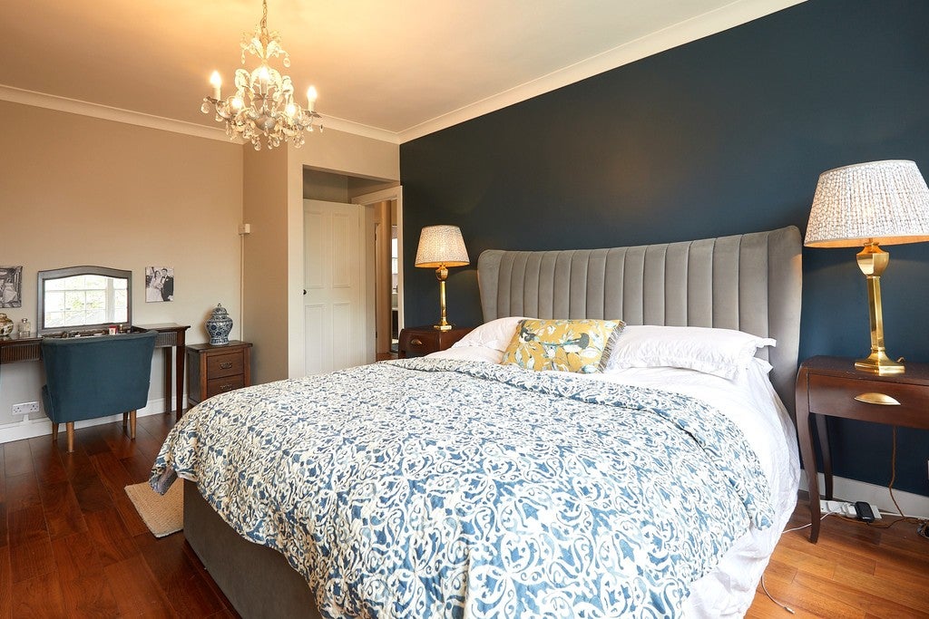 Flat Canonbury Road in Greater London