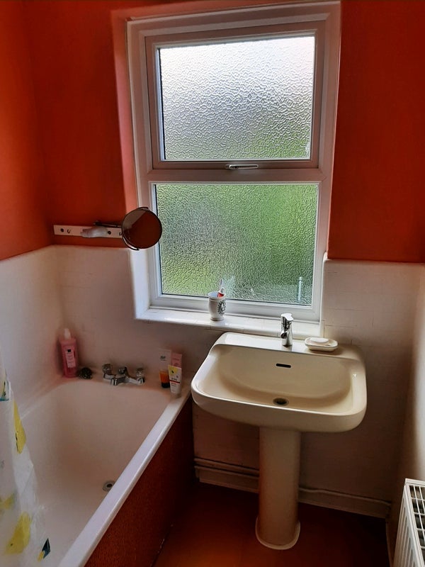 Room Brackenfield Road in Newcastle upon Tyne
