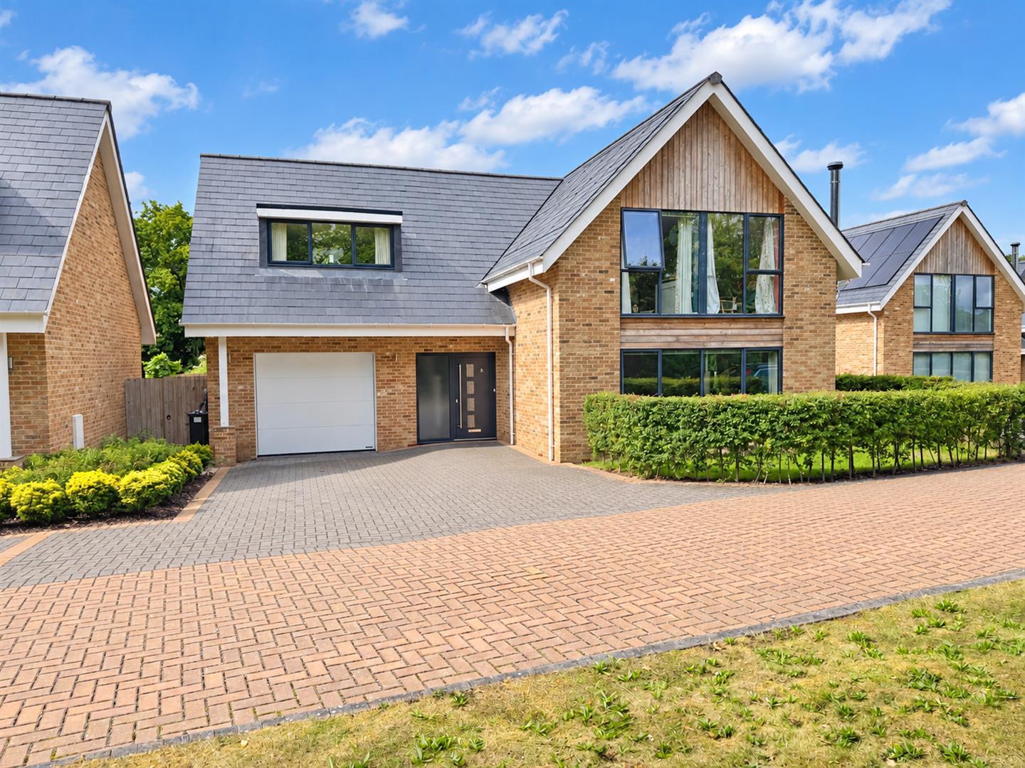 House Gorsley Gardens in Linton