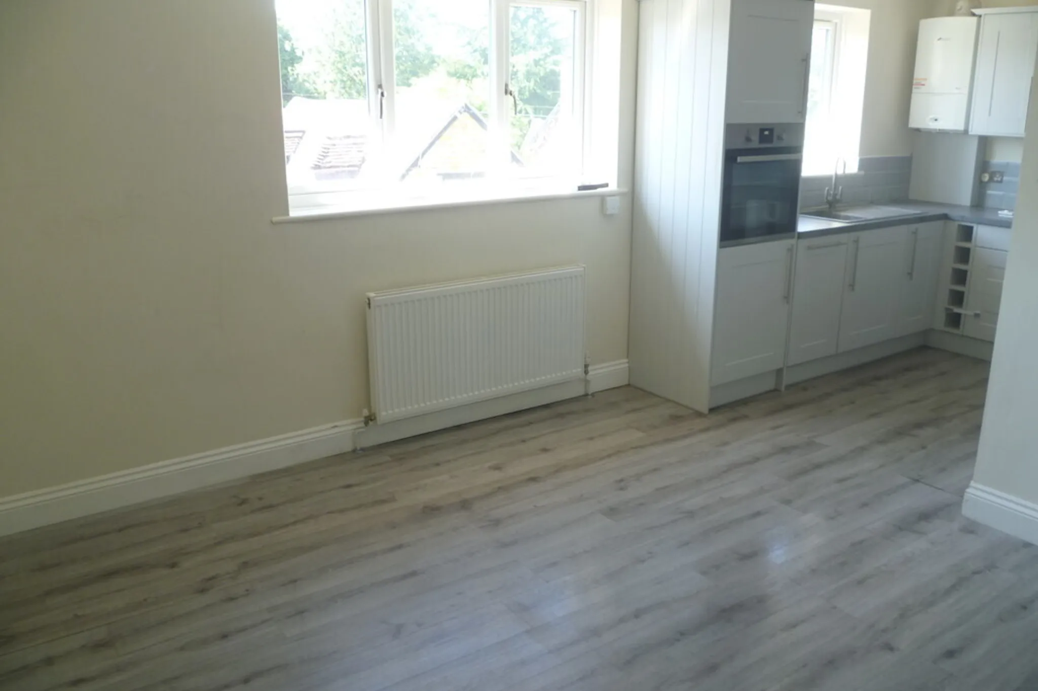 Flat Millbrook Gardens in Castle Cary