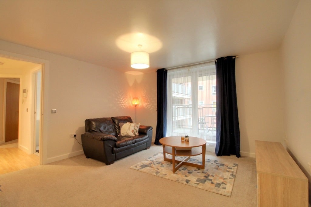 Flat Regent Place in Birmingham