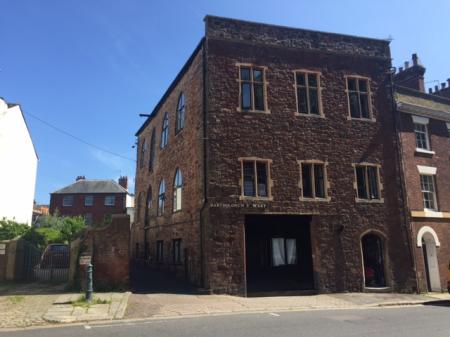 Flat Bartholomew Street West in Exeter
