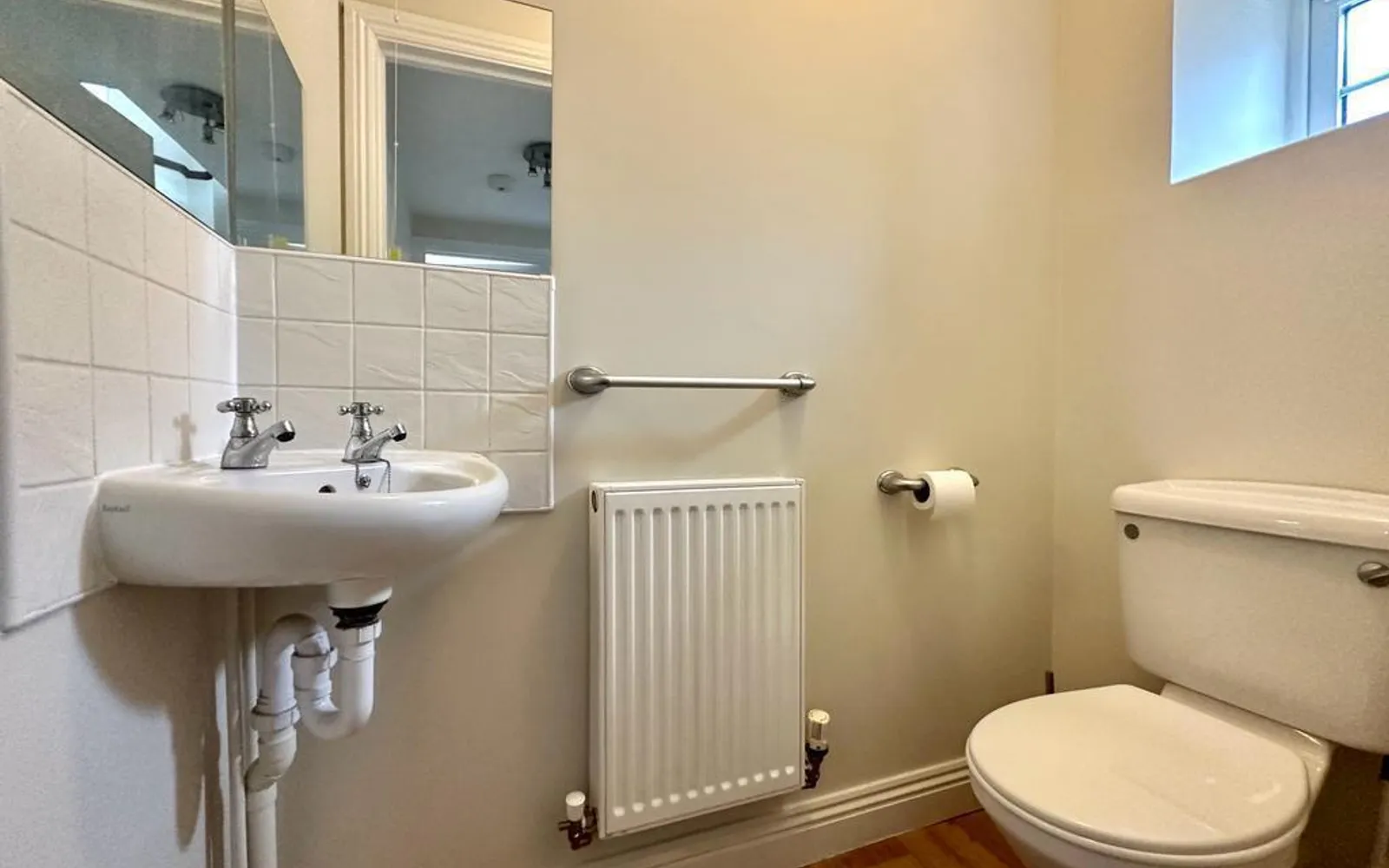 House Swan Avenue in Mid Devon