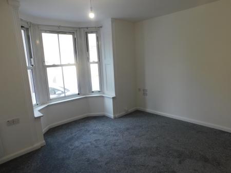 Flat Broadway in Borough of Swale