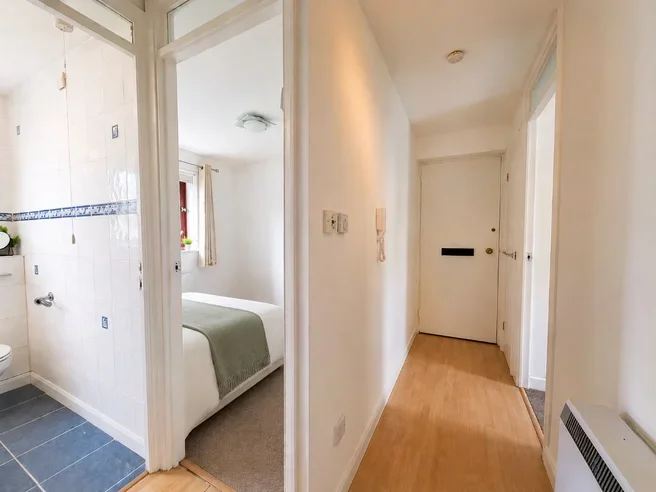 Flat Ingram Street in Glasgow