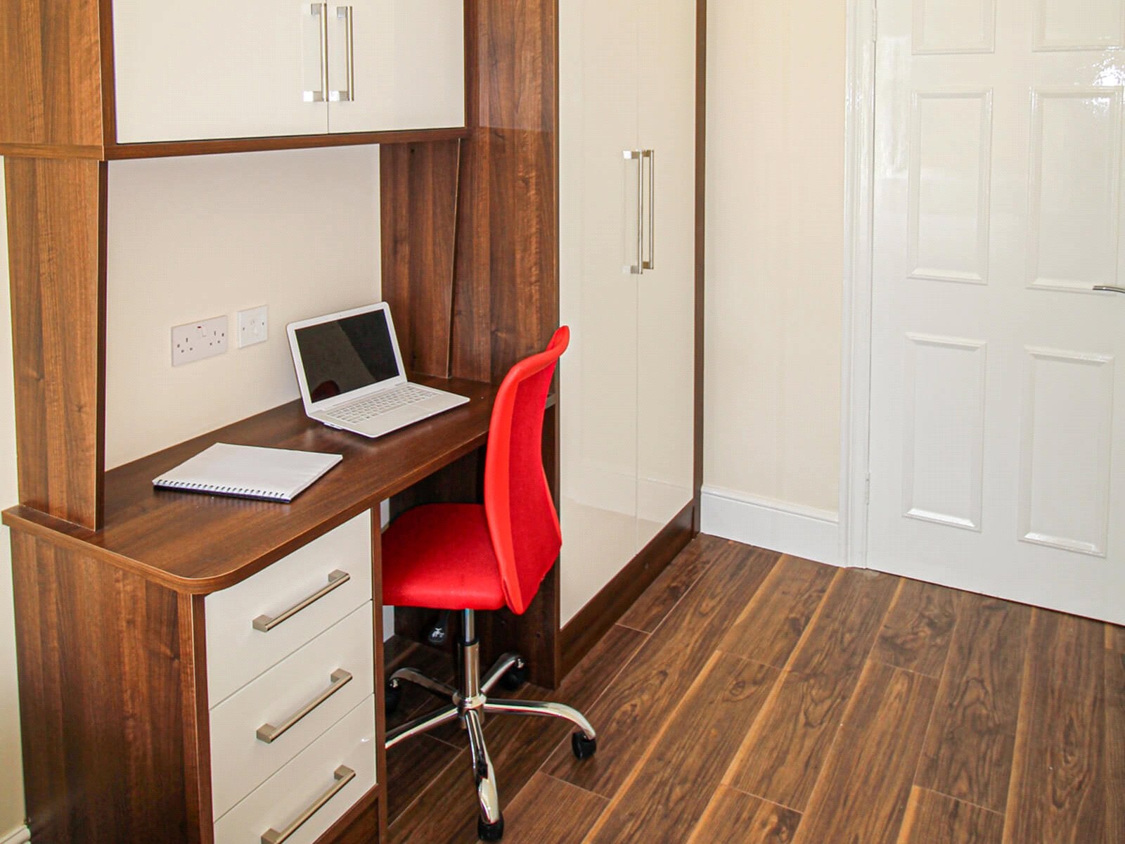 Flat Back Blenheim Terrace in Leeds