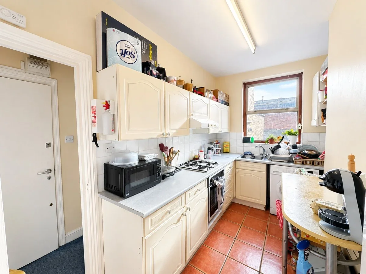 Flat Marlborough Road in Greater London