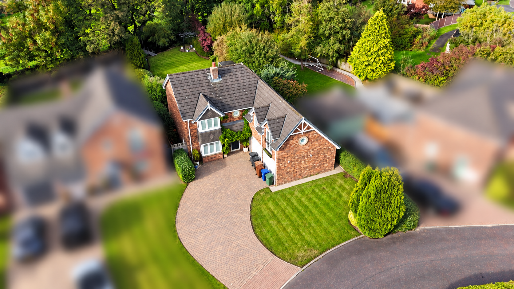 House Blackbrook Close in Chorley