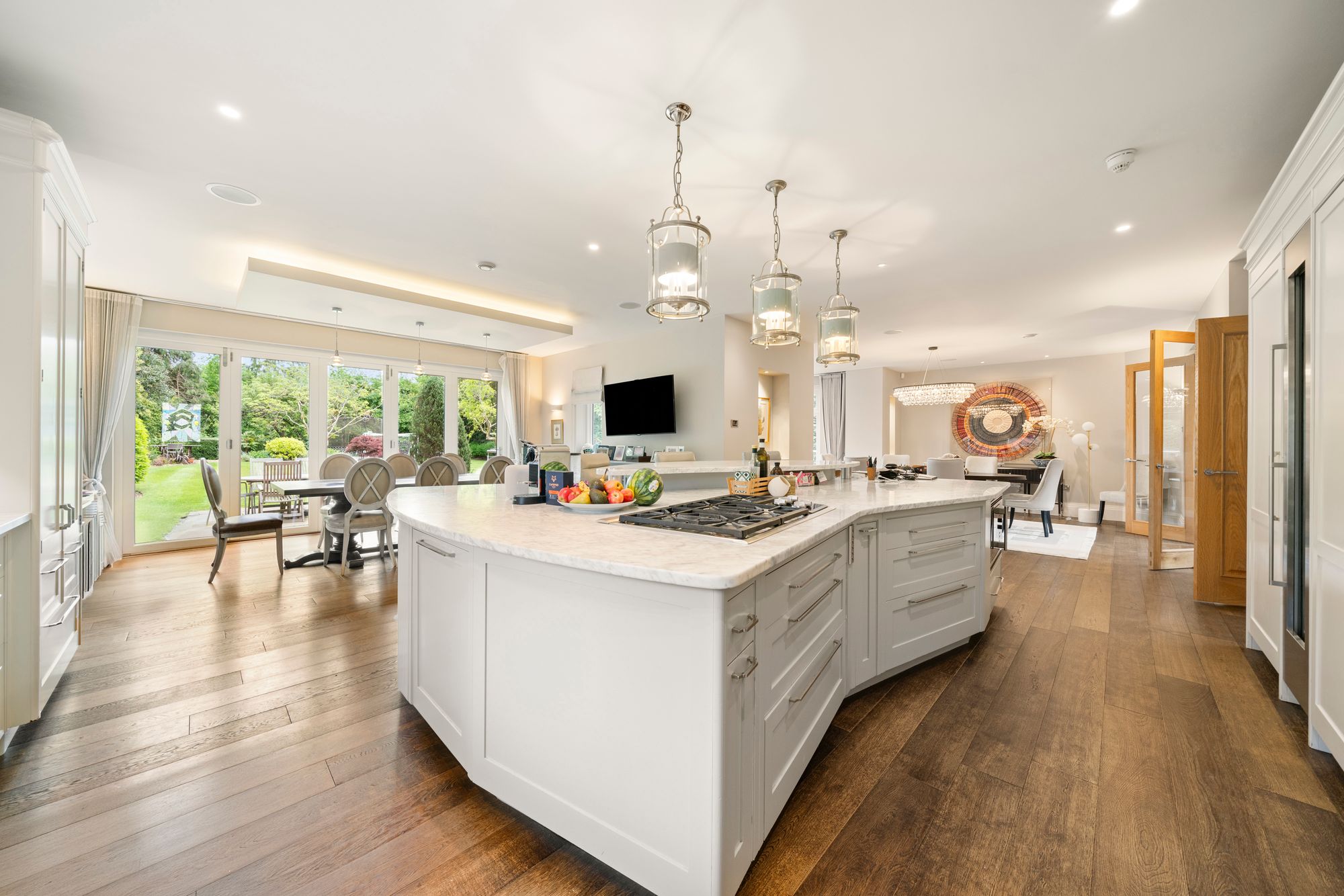 House Oxshott Rise in Cobham