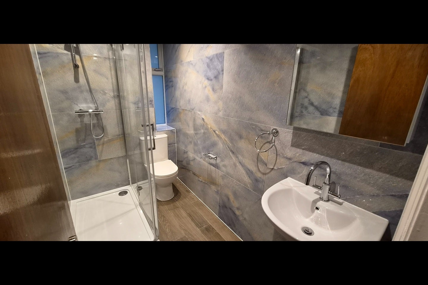 Flat Hornsey Lane in Greater London