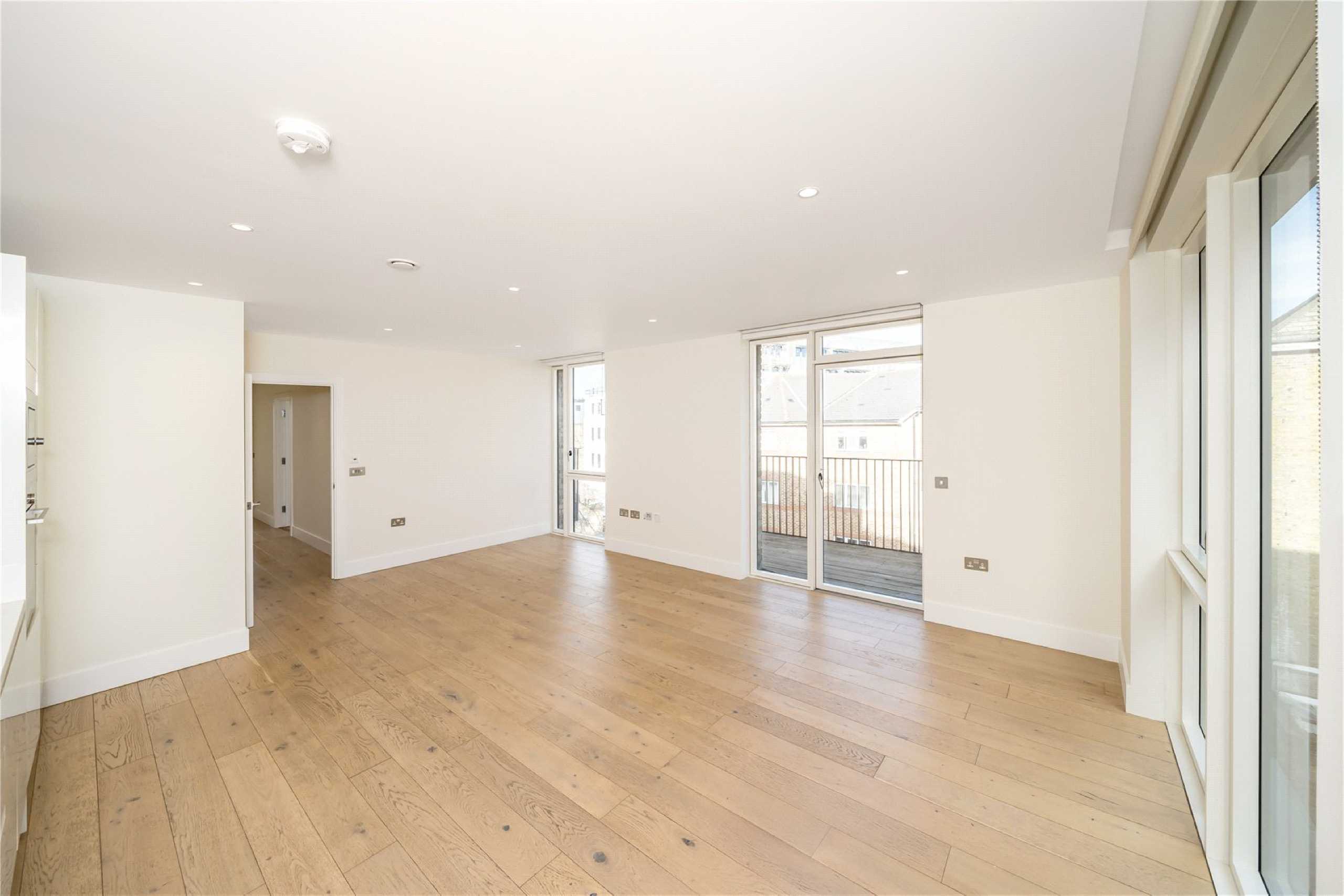 Flat West Row in Greater London