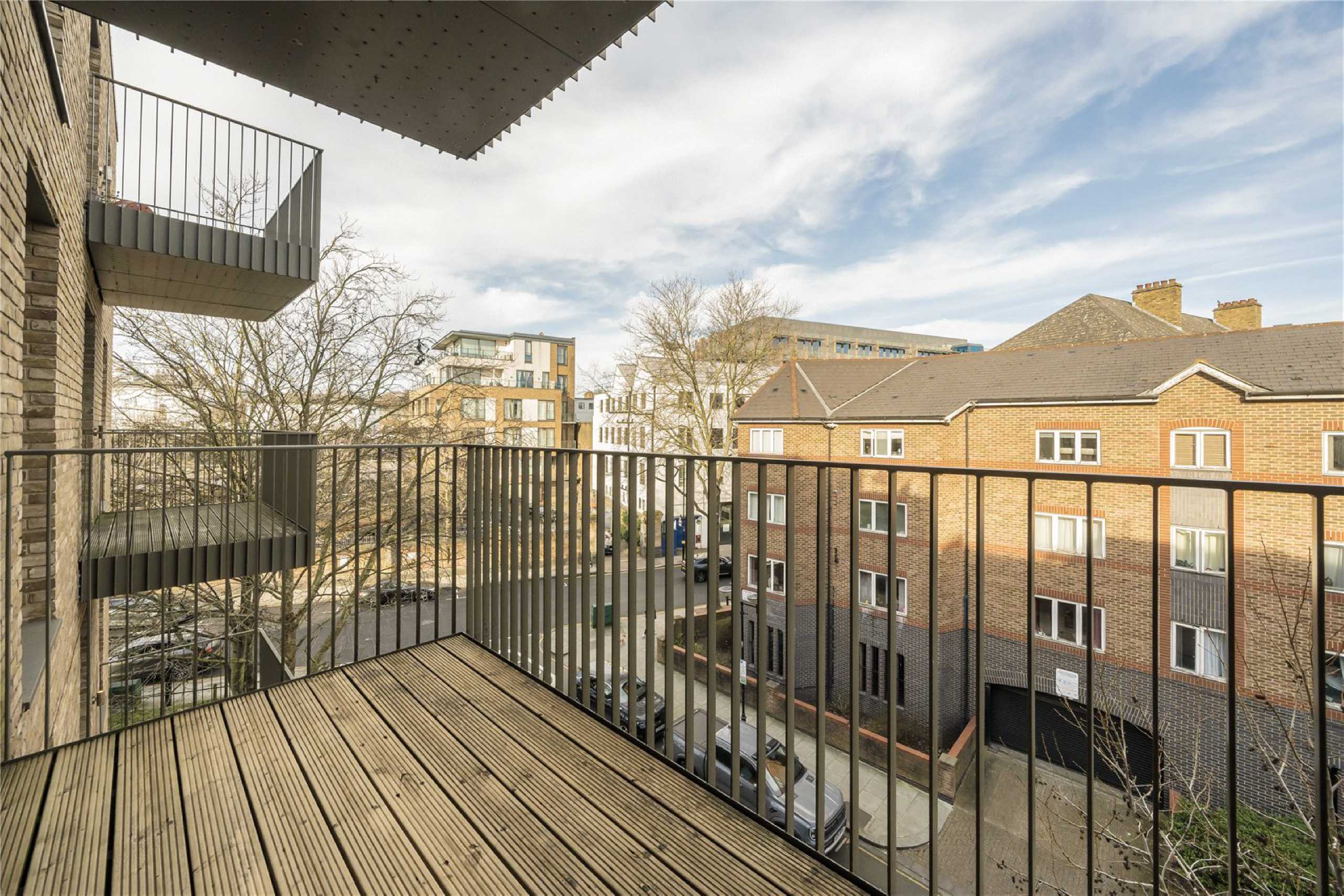 Flat West Row in Greater London