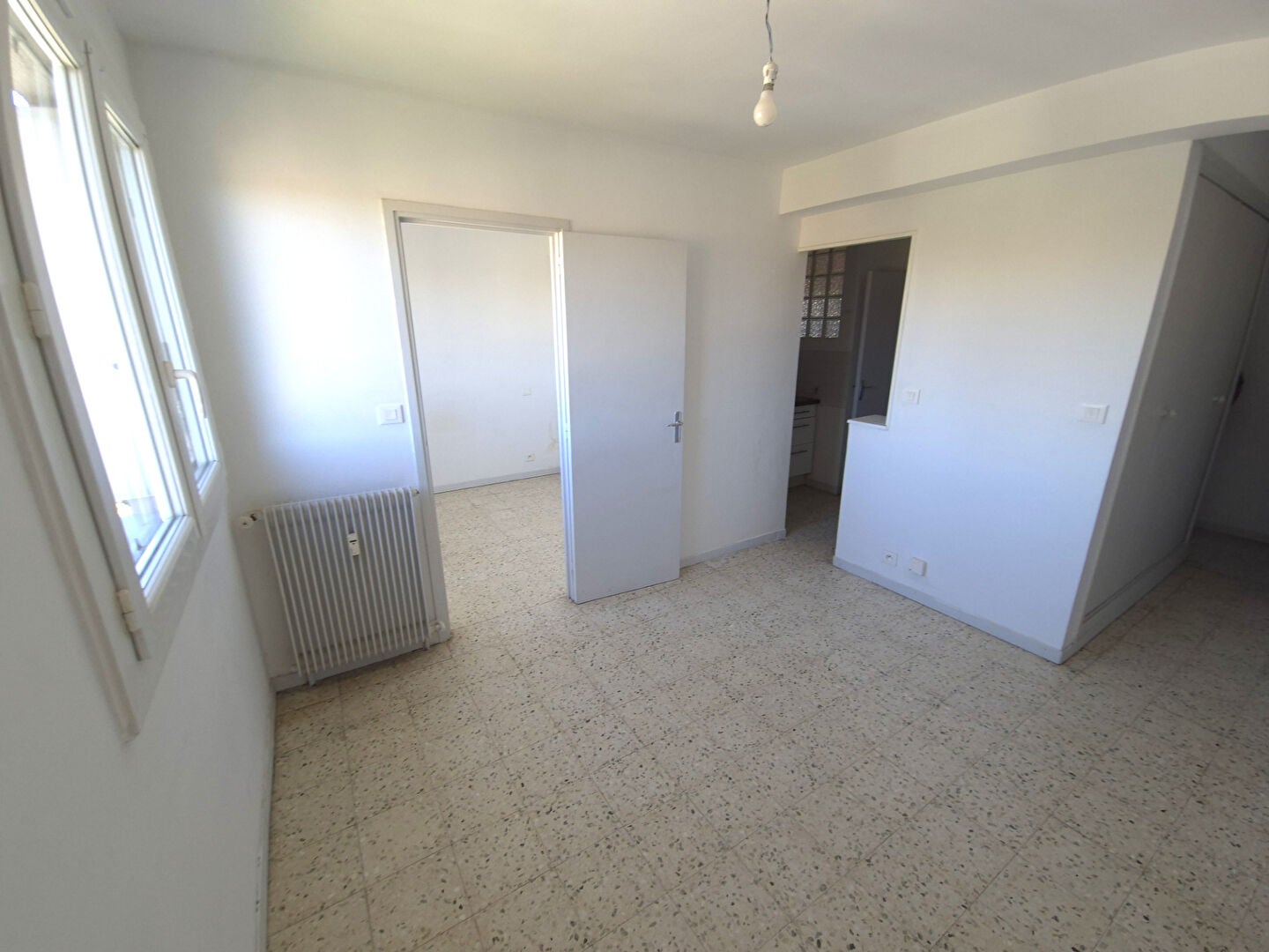 Appartement Rue Arthur Rimbaud à Nîmes
