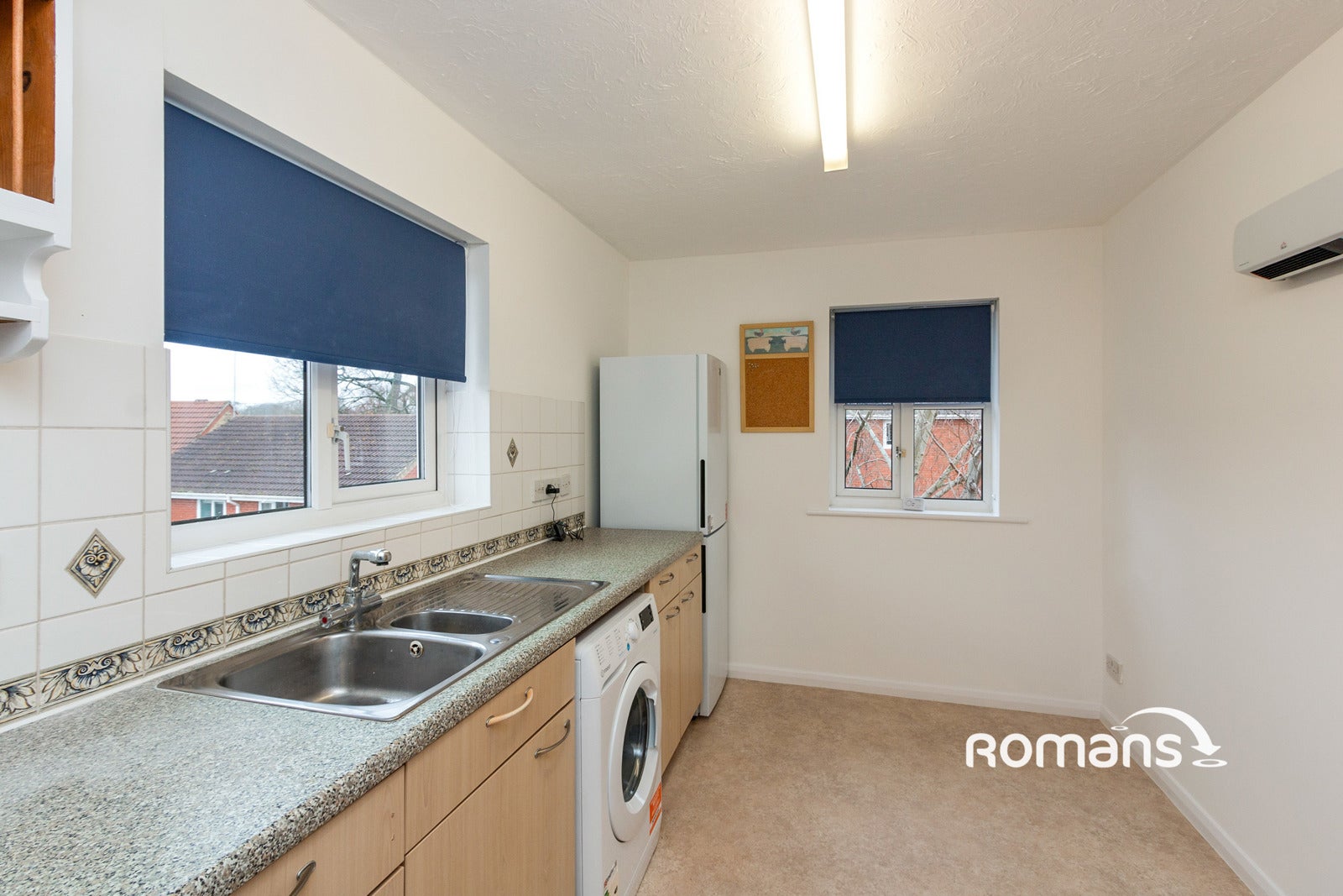 Flat Corfe Way in Rushmoor