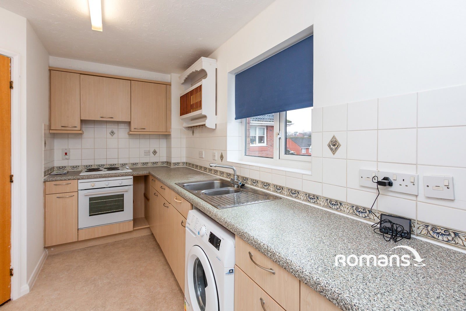 Flat Corfe Way in Rushmoor