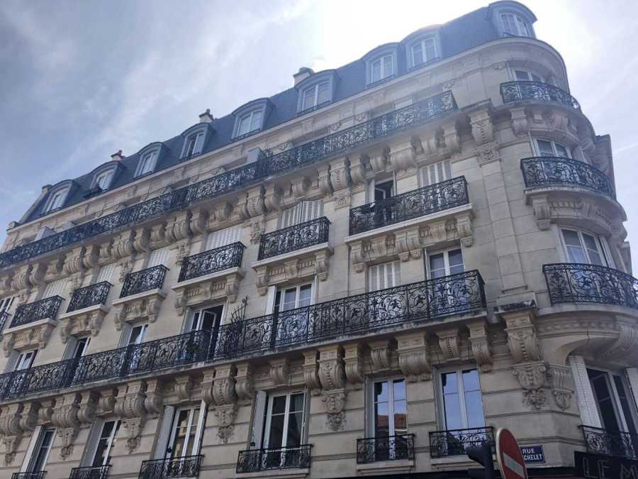 Appartement Rue Ernest Renan à Issy-les-Moulineaux