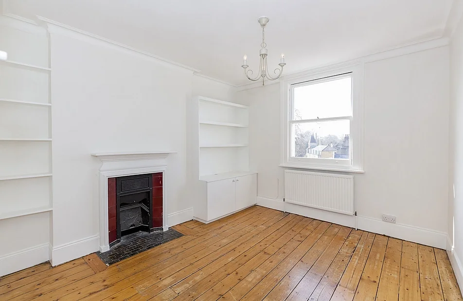 Flat Fulham High Street in Greater London