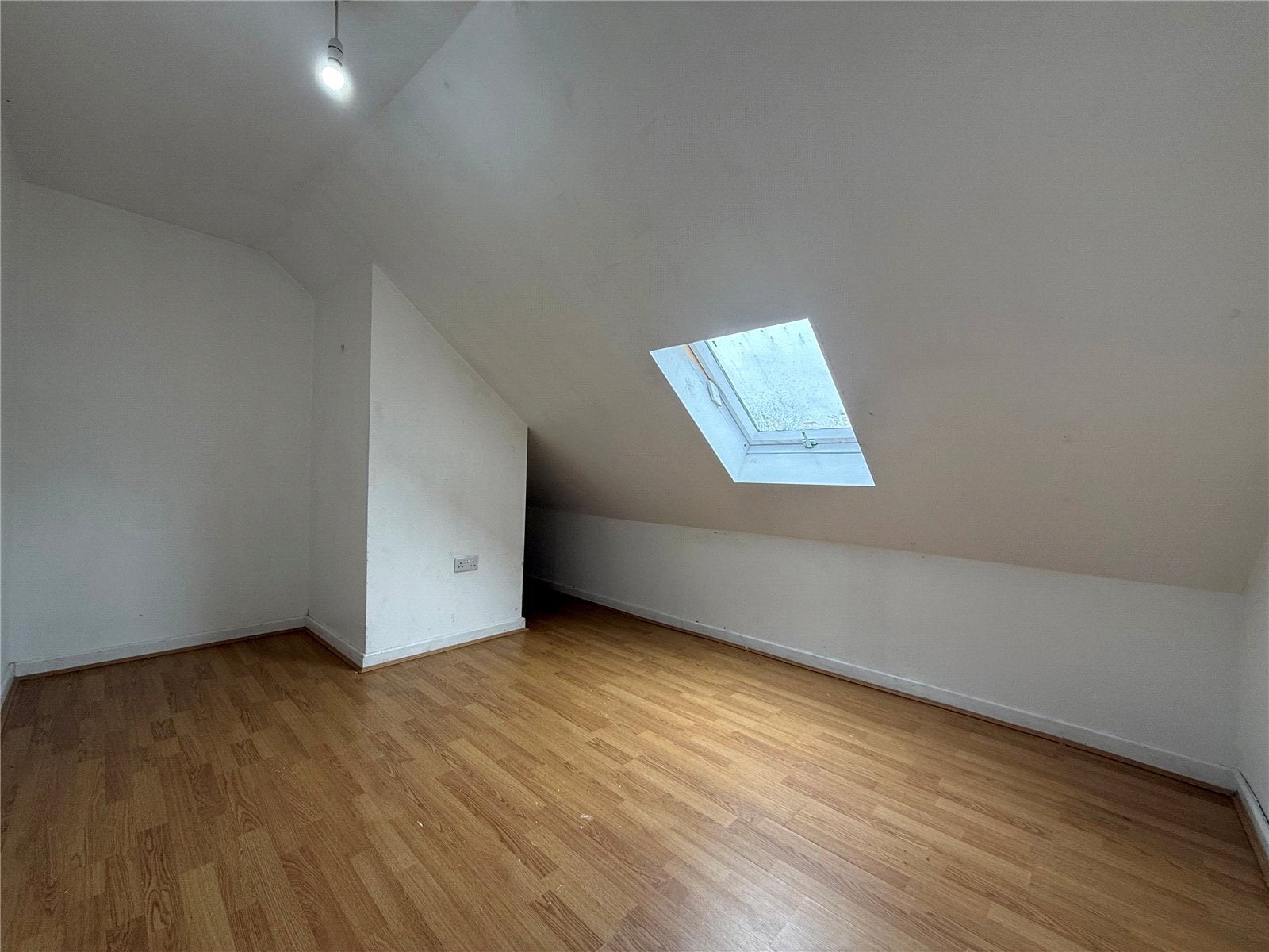 Flat Allan Close in Sandwell