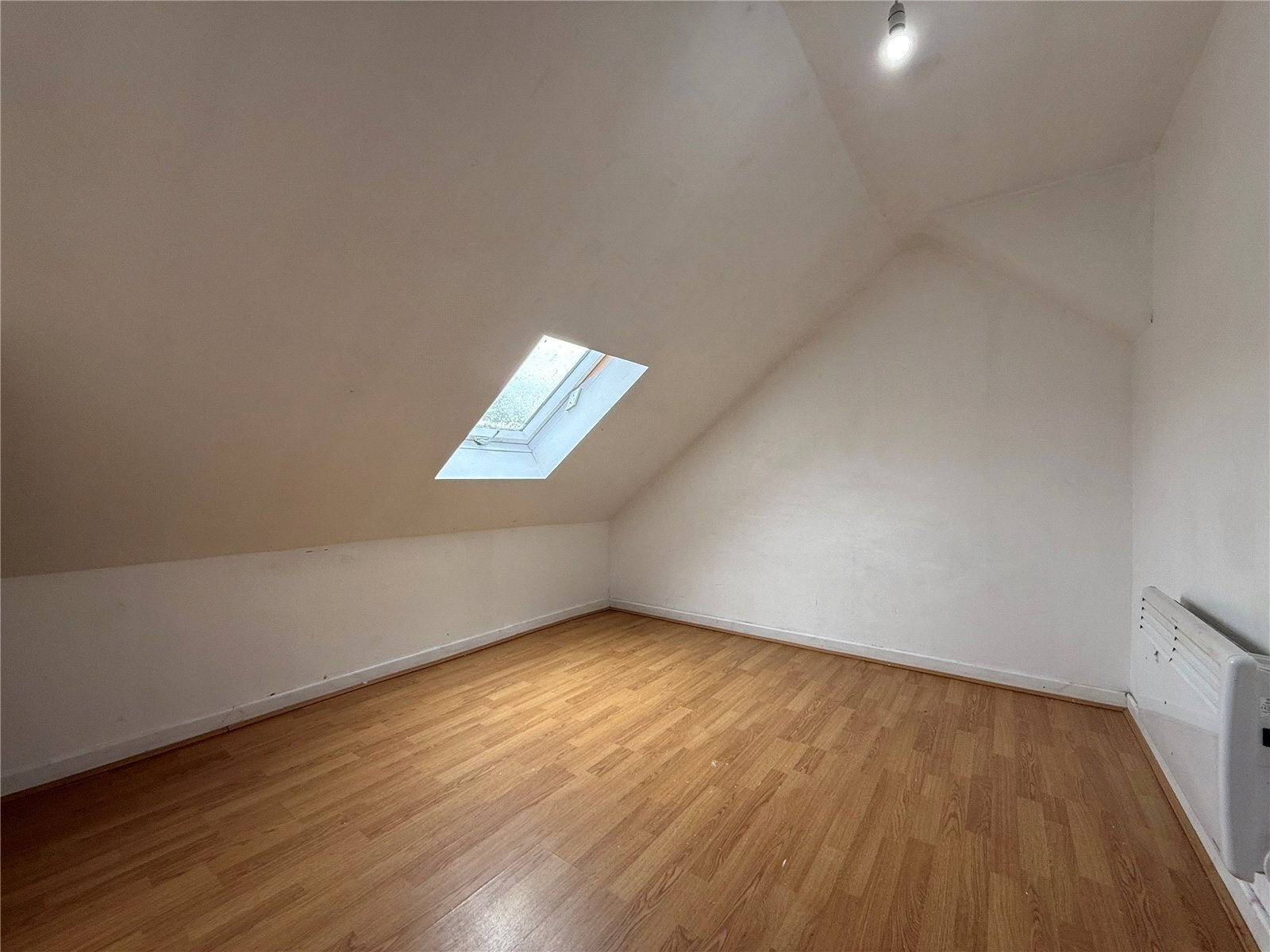 Flat Allan Close in Sandwell