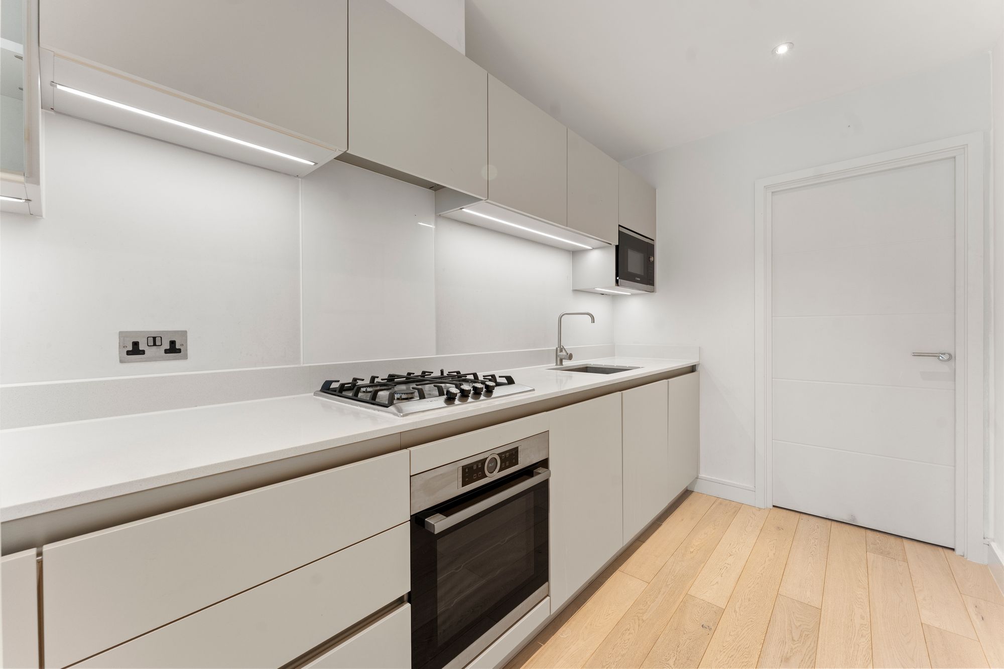 Flat Hare Lane in Elmbridge