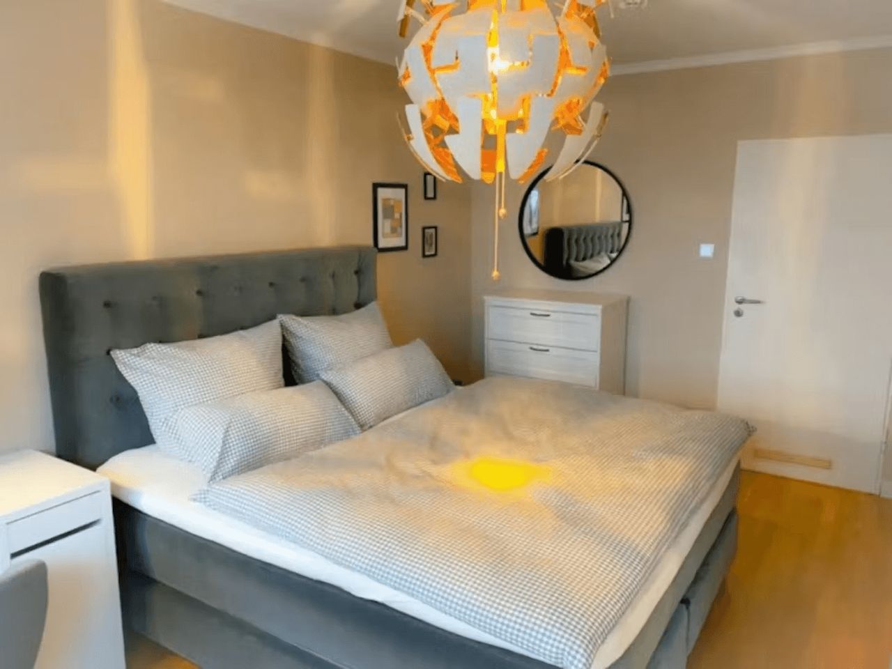 Zimmer Staufenstraße in Frankfurt am Main