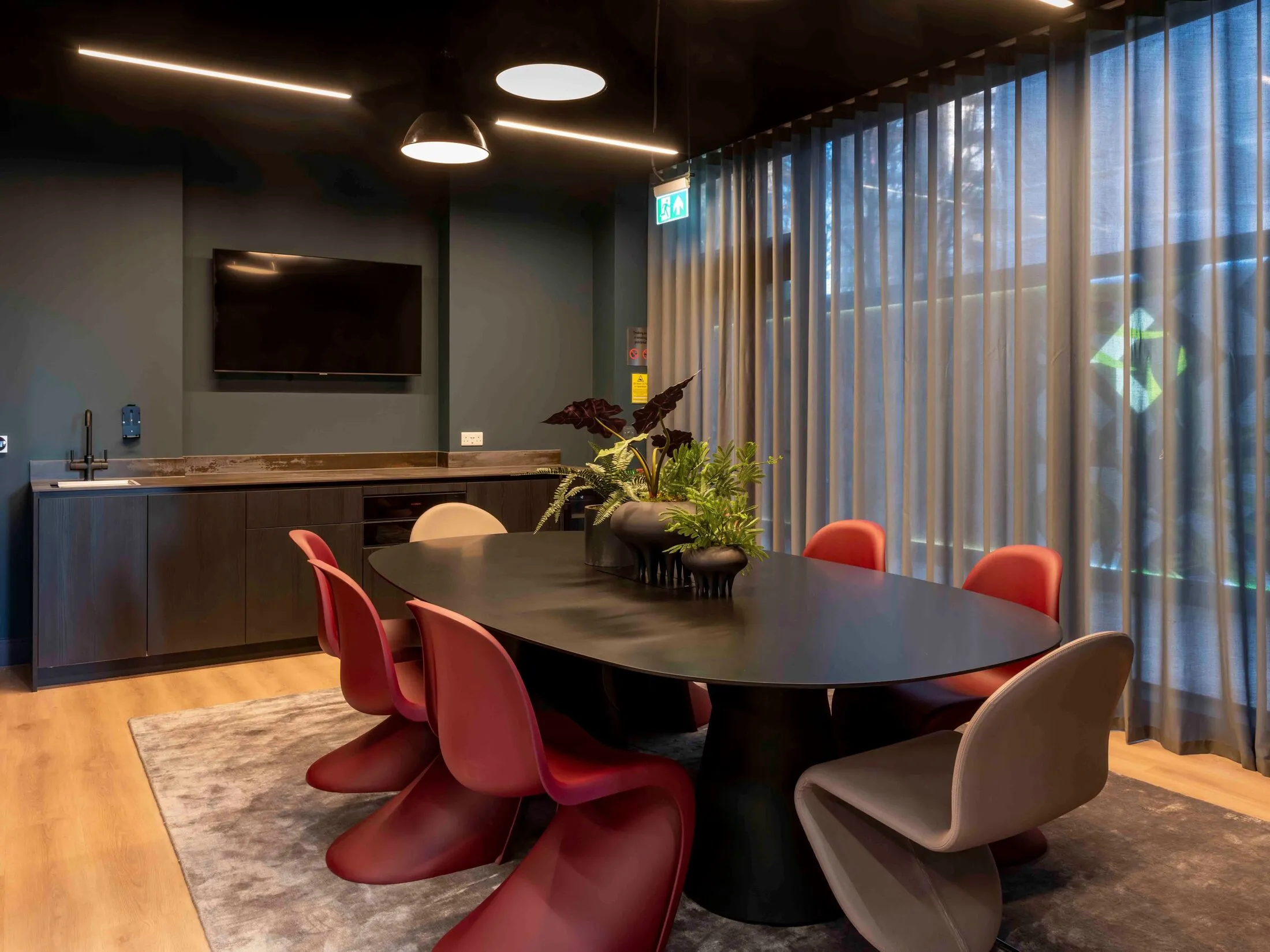Flat New Lion Way in Greater London