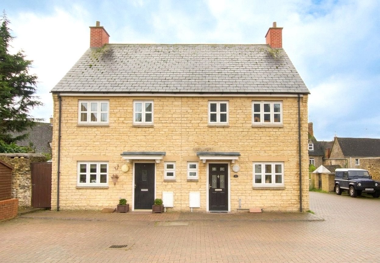 House Butchers Court in West Oxfordshire