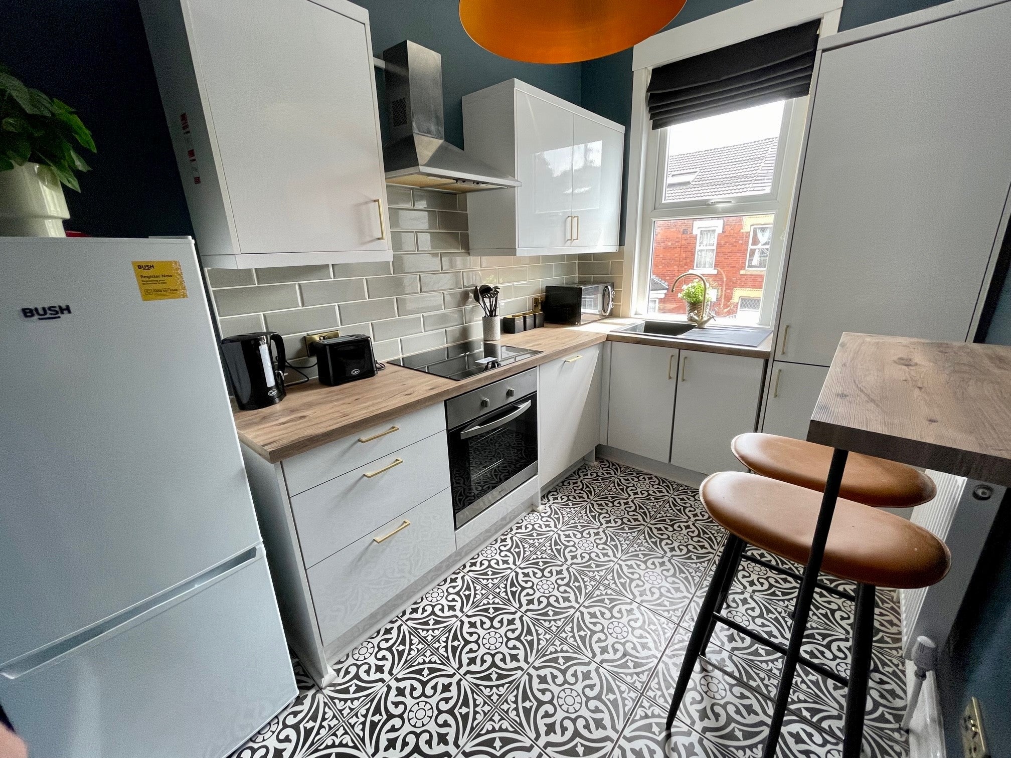 Room Sholebroke Mount in Leeds